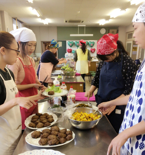 「10月24日の食堂」の画像